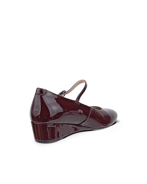 ECCO Elevate Red
