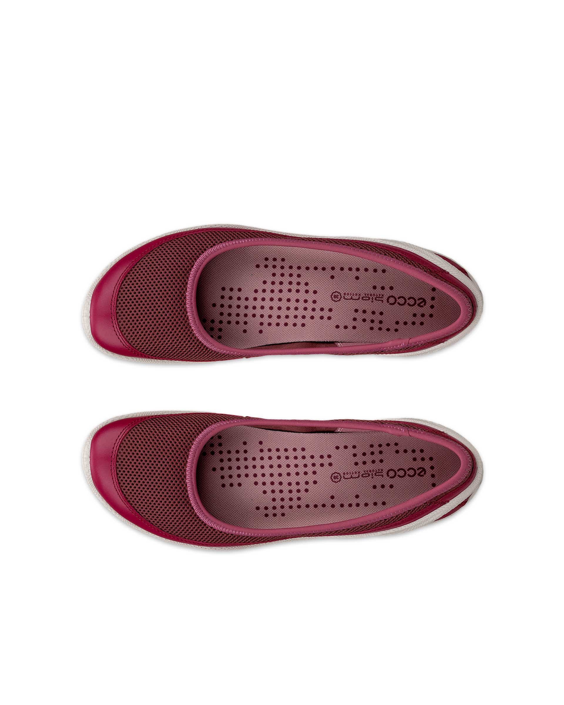 ECCO Biom Lite Red